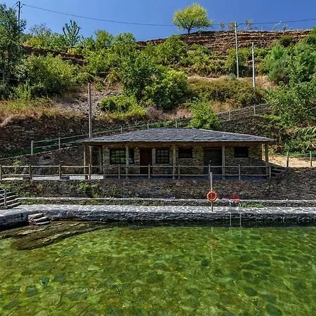 Fonte D' Amandos