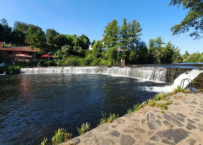 Fonte D' Amandos فندق مبيت وإفطار 3*